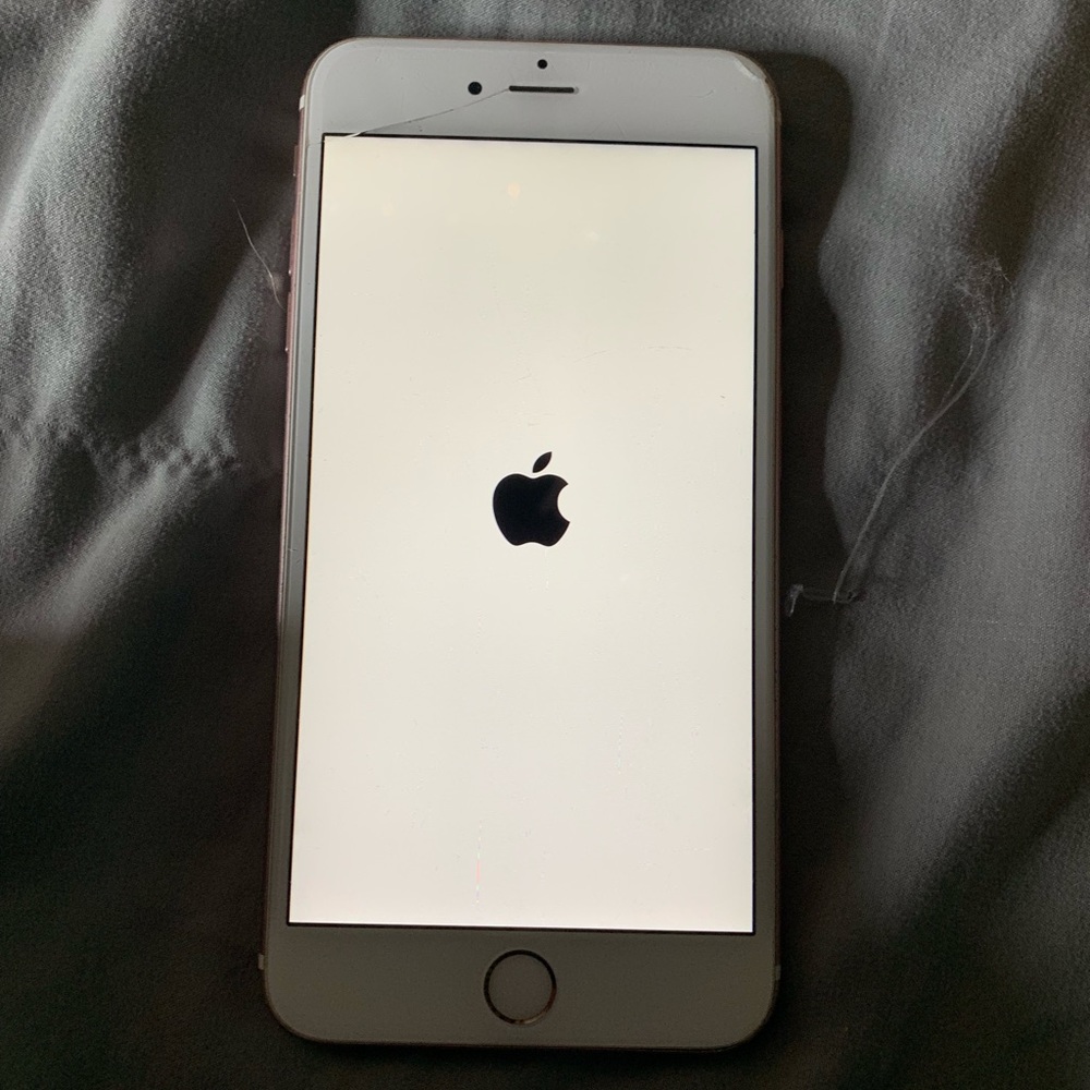 Rose Gold Apple IPhone 6s Plus